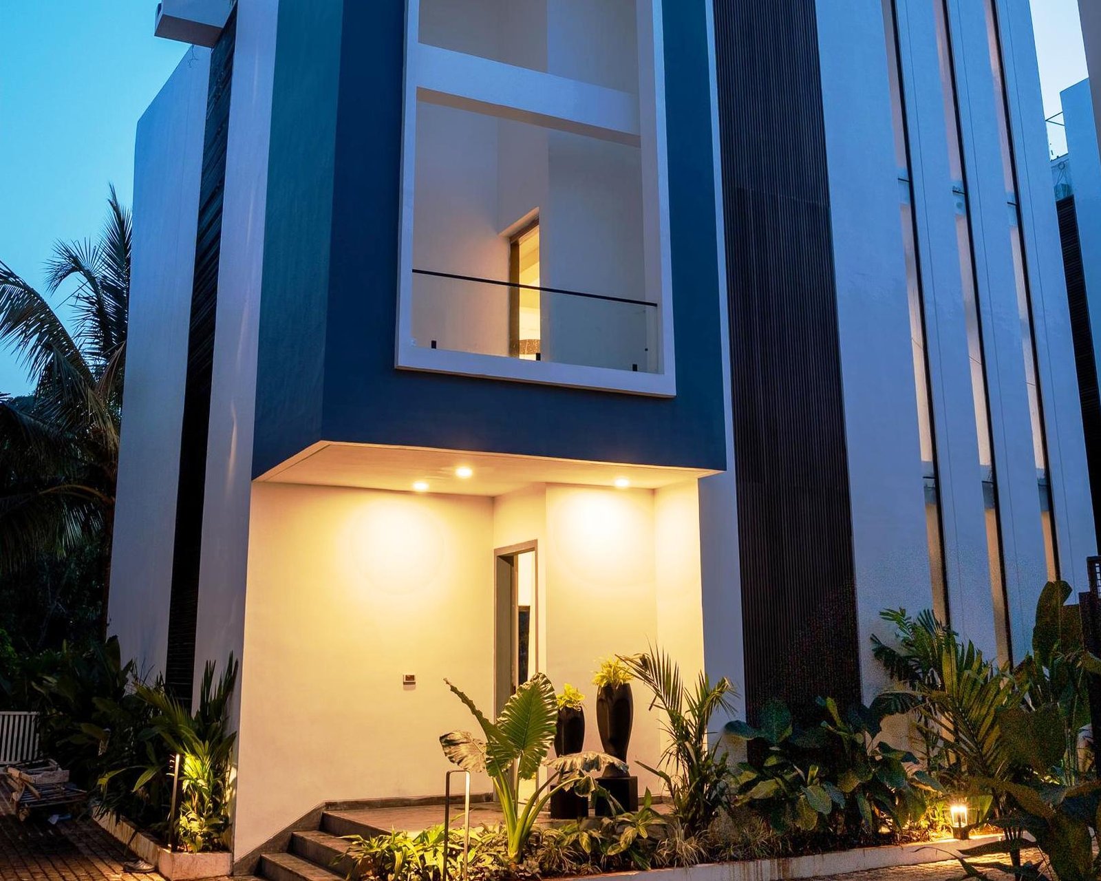 seascape-villa image